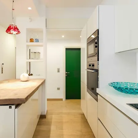 Apartment Stylish 3-bedroom & Terrace *