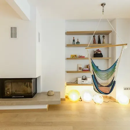 Stylish 3-bedroom & Terrace * テッサロニキ
